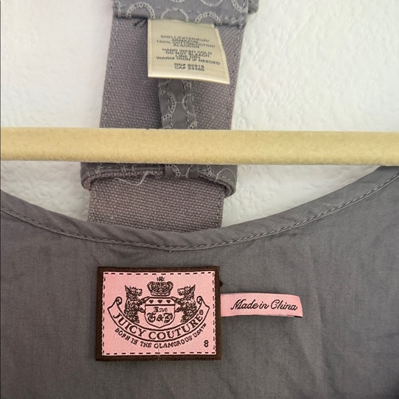 Juicy Couture Gray Sleeveless Dress with matching Belt - Picture 2 of 5